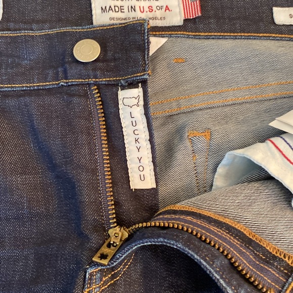 Lucky Brand - Sofia Skinny jeans. Size 10 - Picture 7 of 12